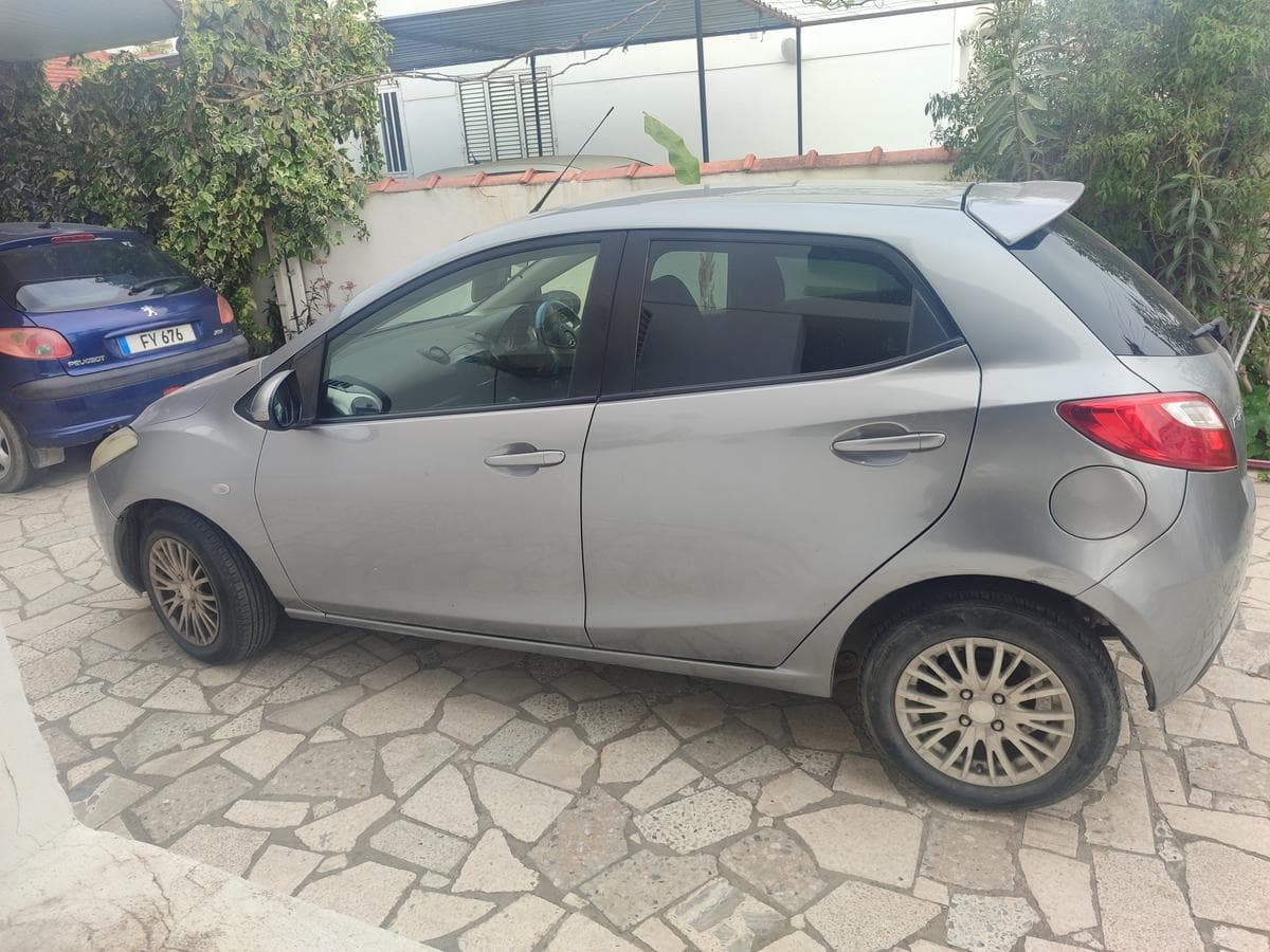Mazda Demio  — görsel 1