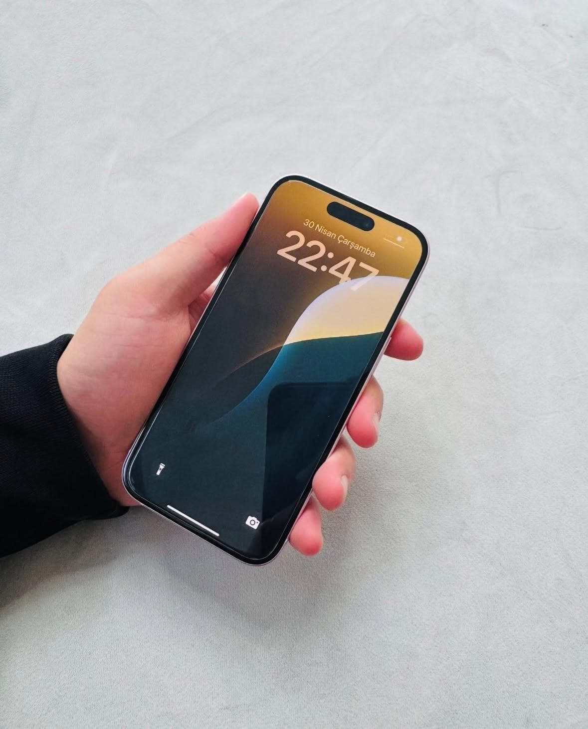 İPhone 15 *SATILDI
