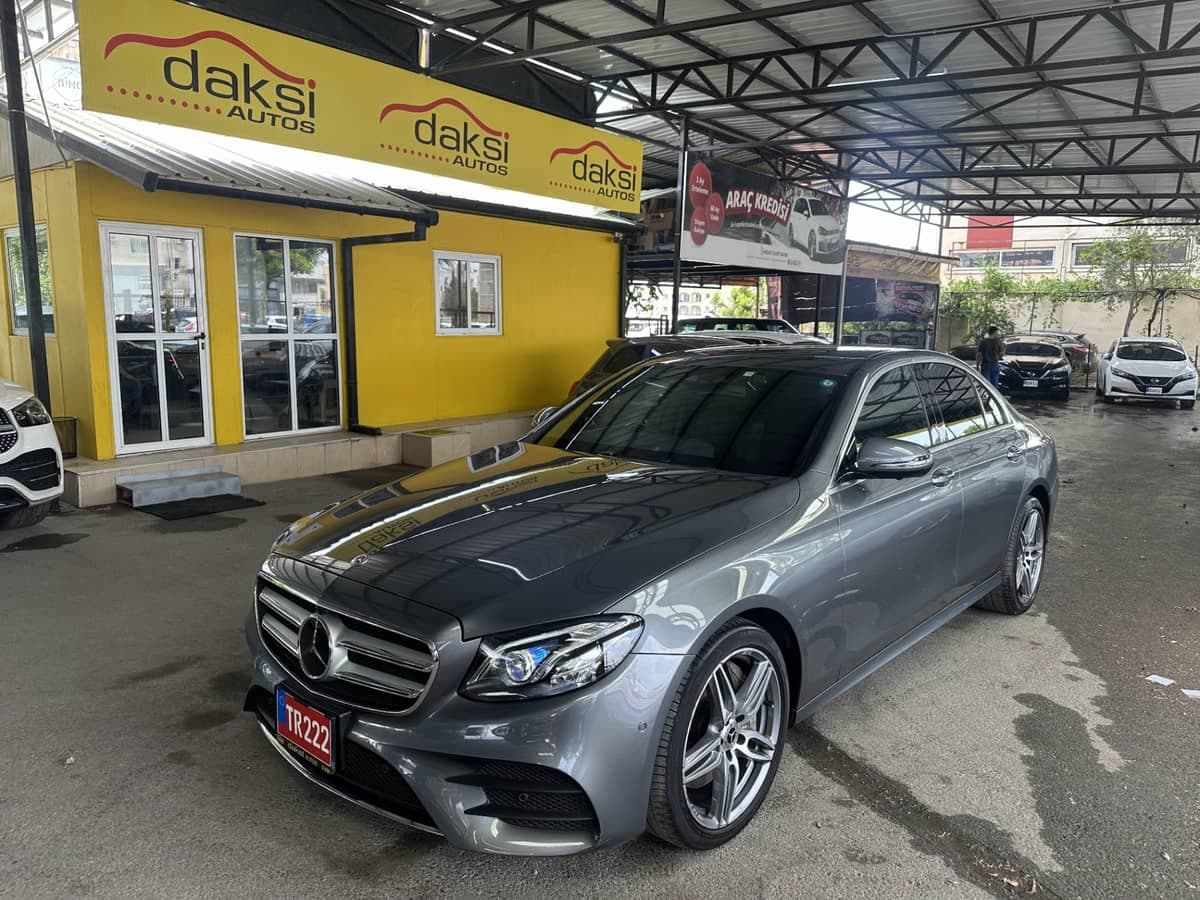 Mercedes E 300