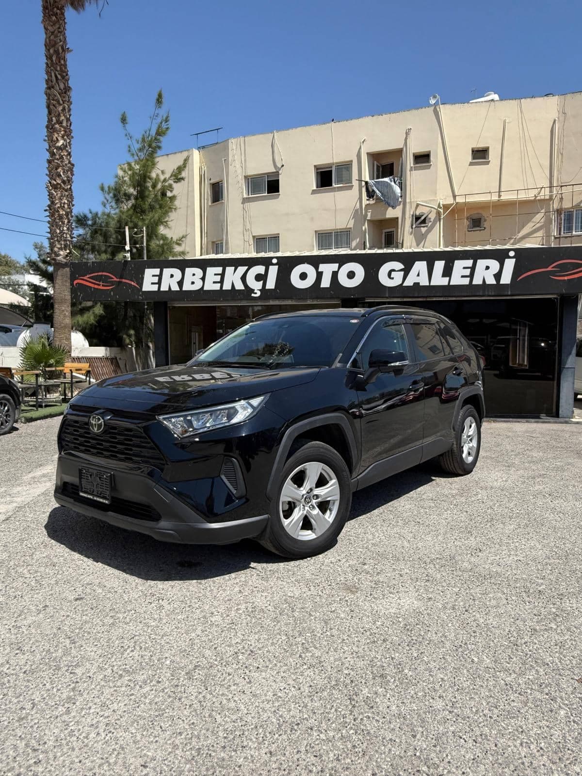 Toyota Rav 4 — görsel 1