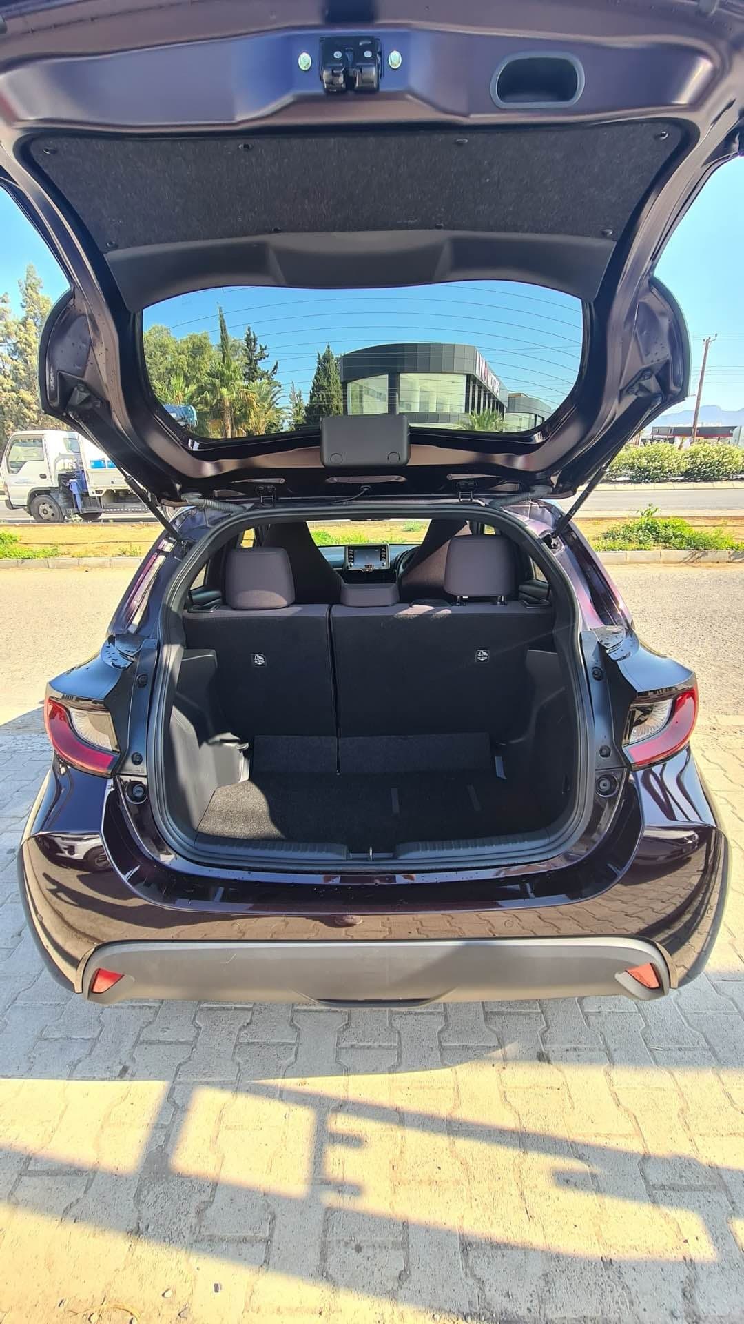 Toyota Yaris 2021 1.0