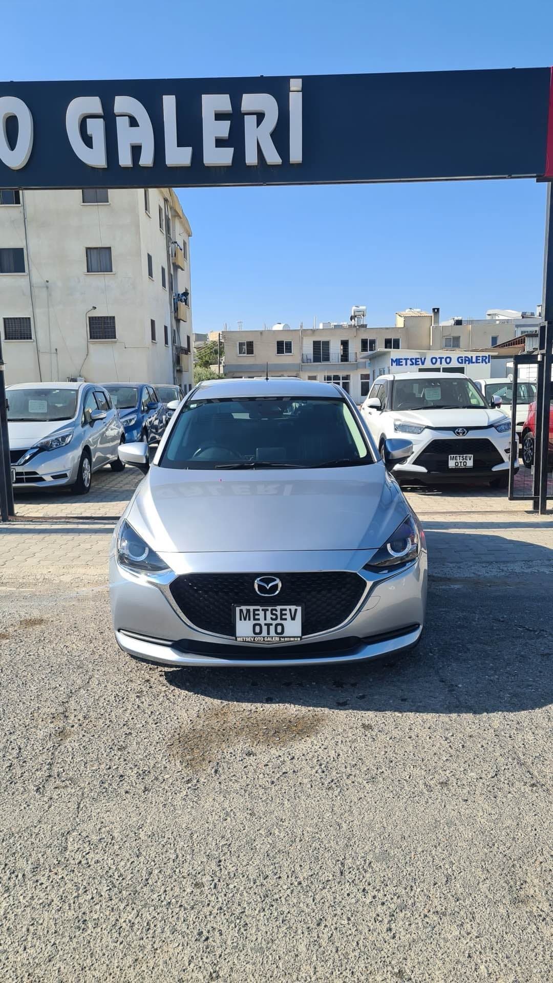 Mazda 2 2021 — image 1