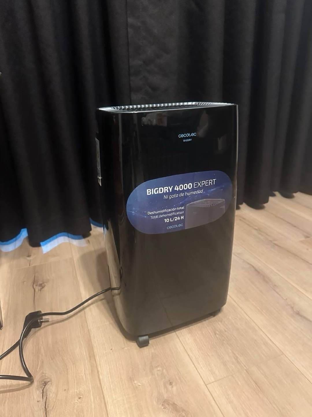 Air dehumidifier 