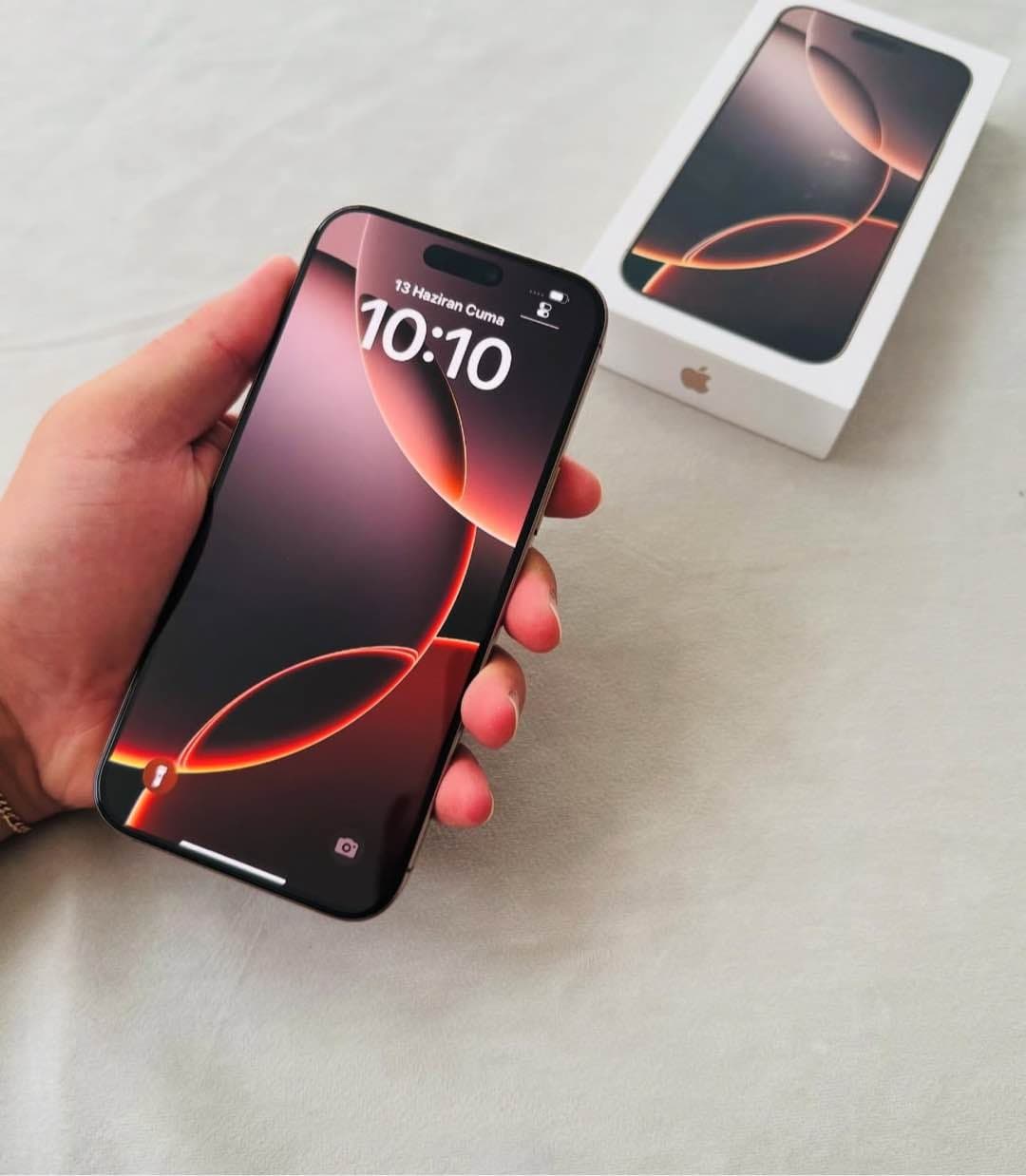 Iphone 16 pro Max 