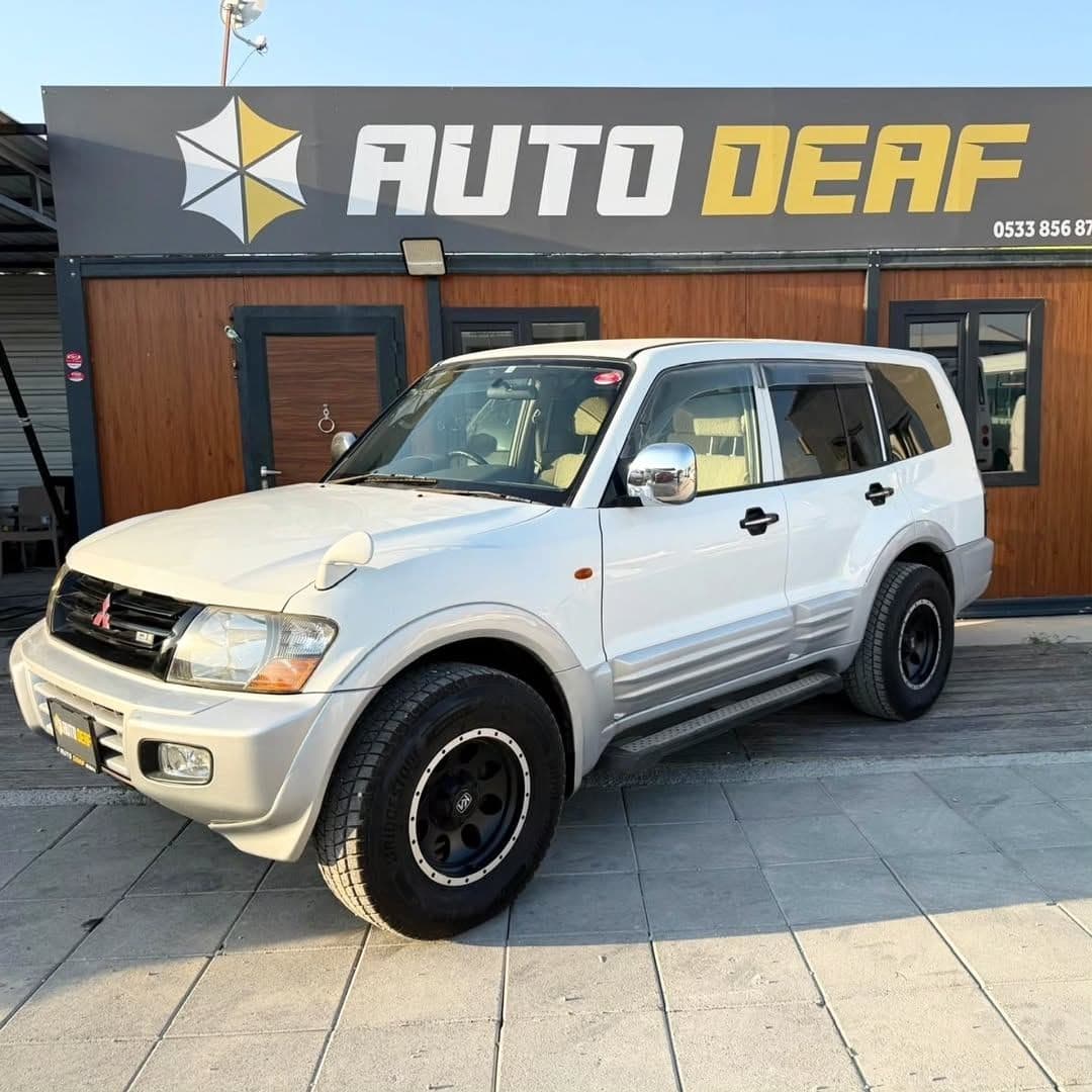 2000 Model Mitsubishi Pajero 3.2 SuperExced