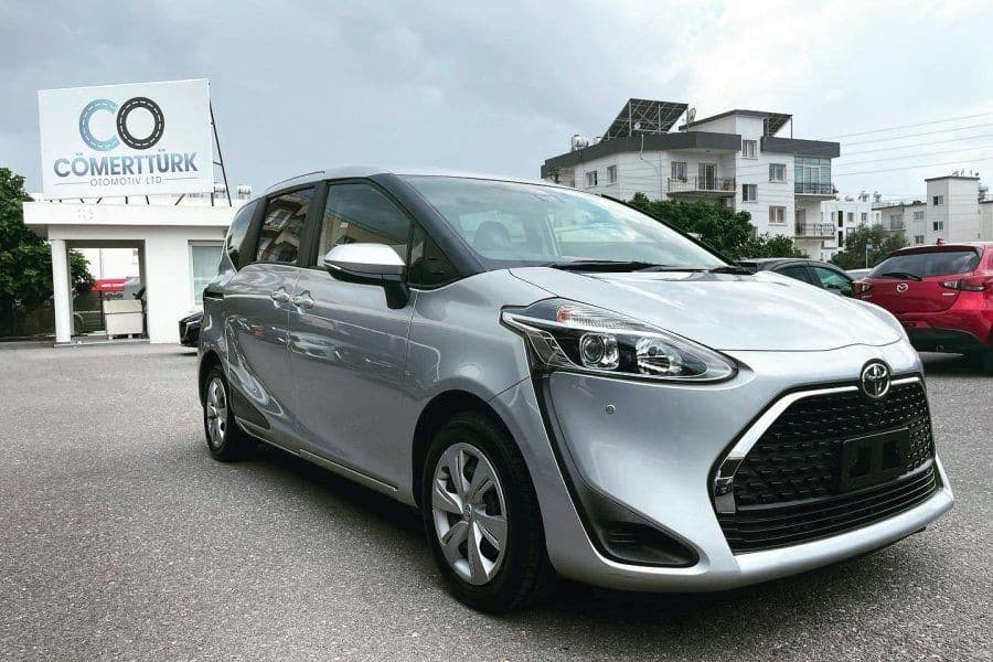 2019 Model Otomatik Toyota Sienta