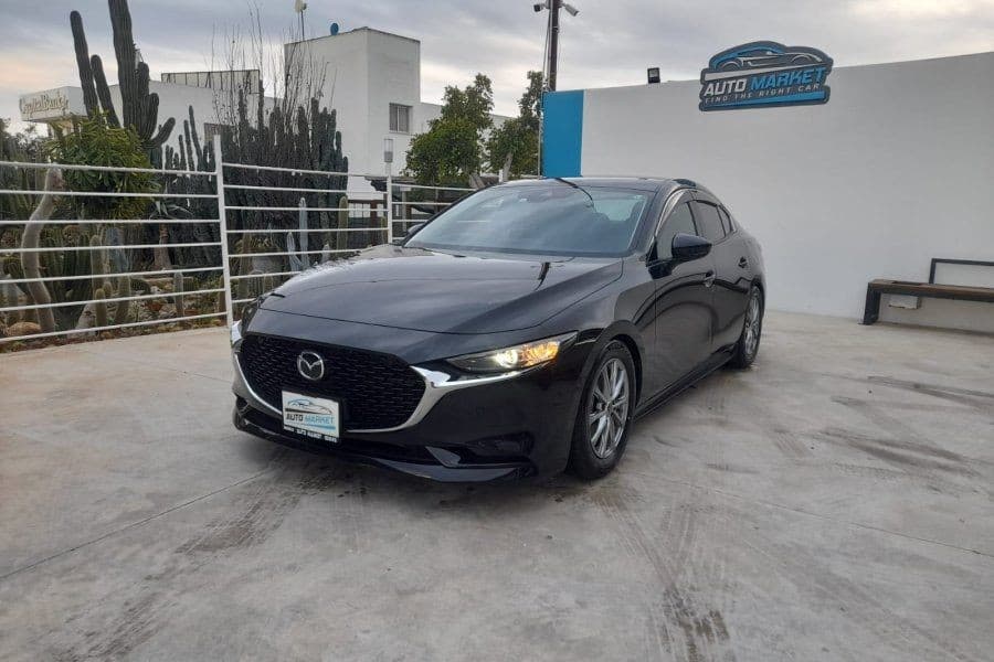 MAZDA MAZDA3 SEDAN