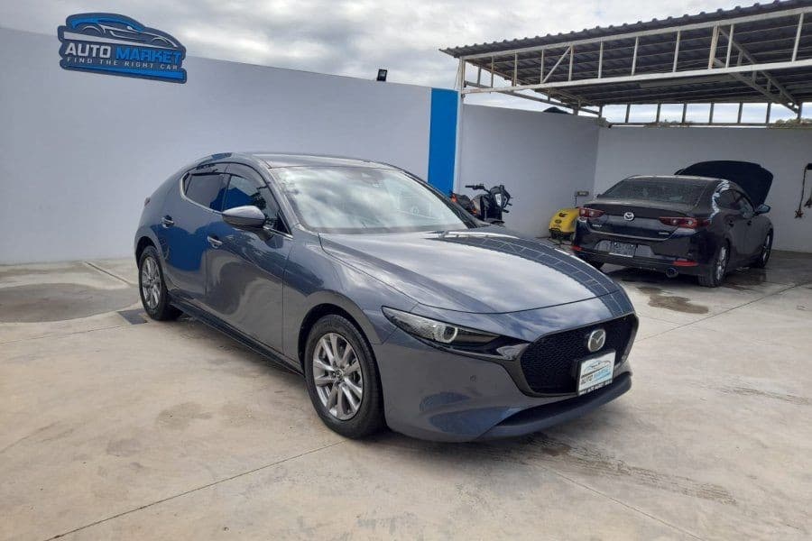 MAZDA  MAZDA3