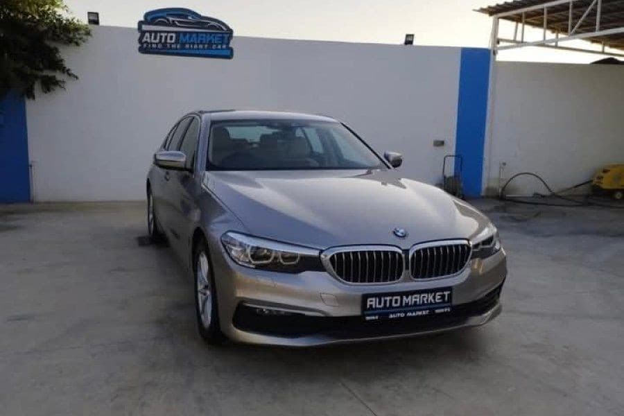 BMW 520İ G30