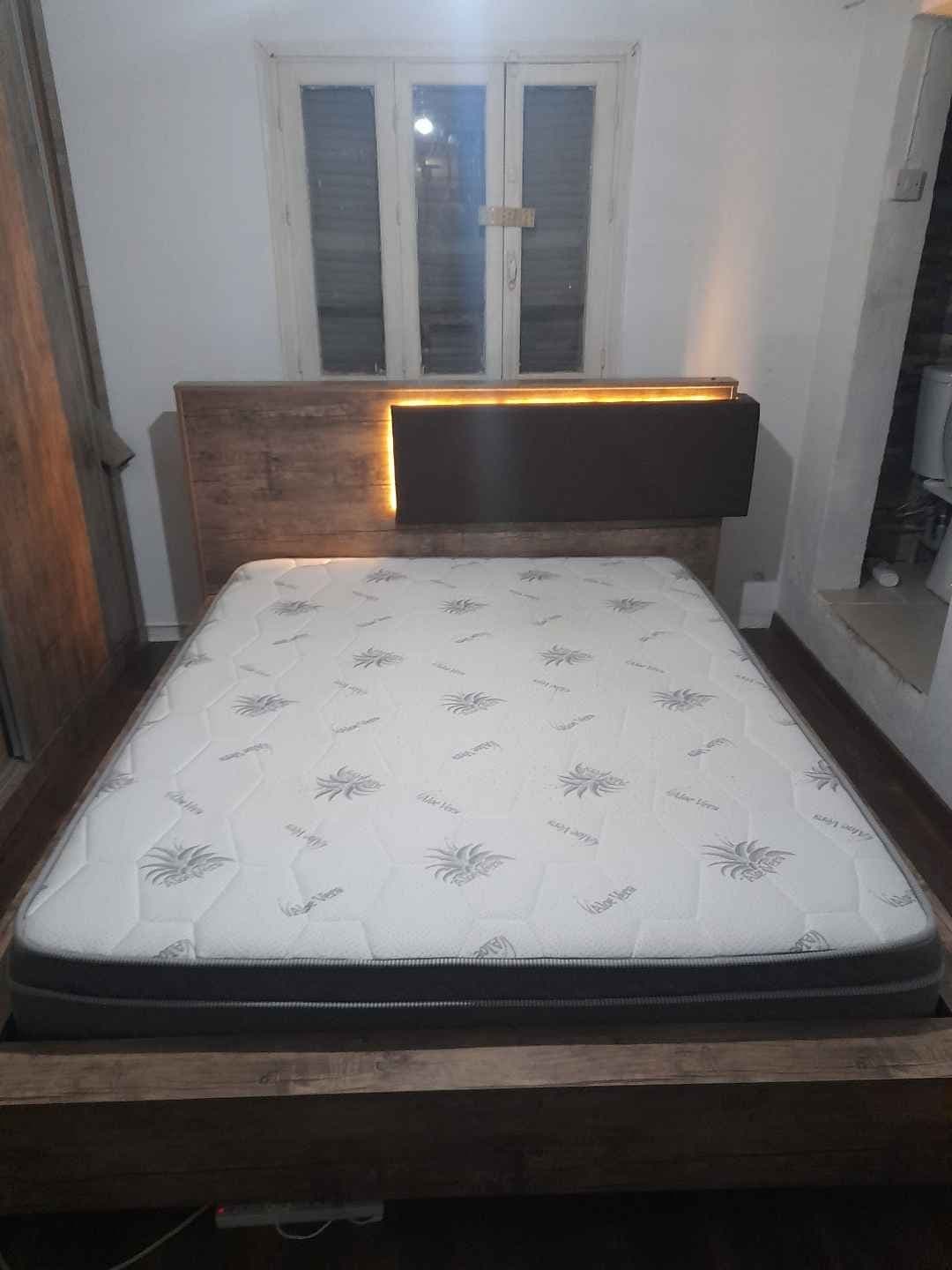 Rapsodi yatak ve sırdaş şilte