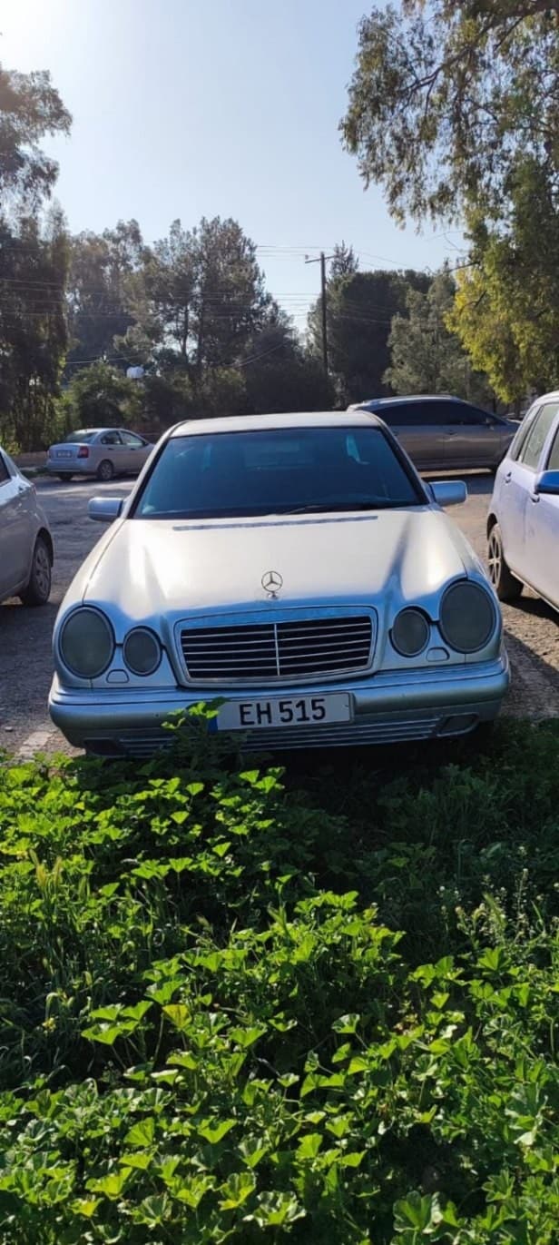 Mercedes-Benz E 230 1996