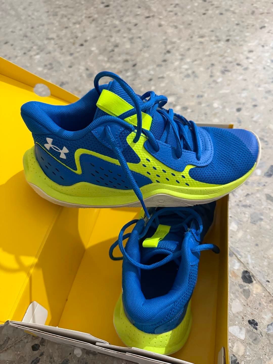 basketball shoes