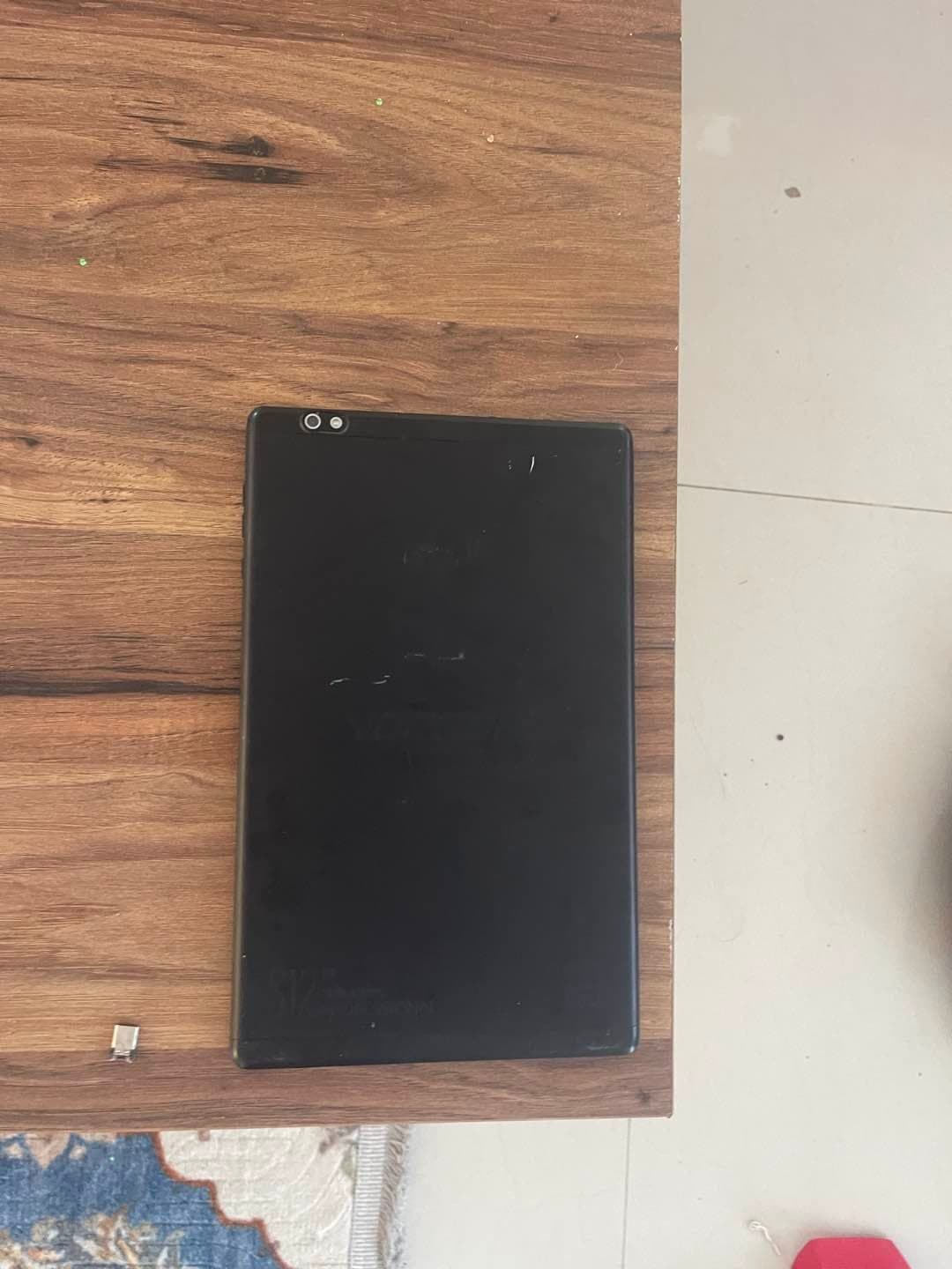 tablet çok iyi 1 ay kullanılmış tır yeni gibi dir 